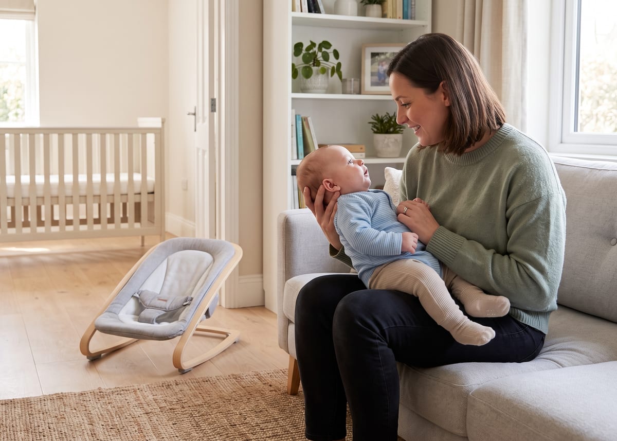 Can a baby sleep in a bouncer?